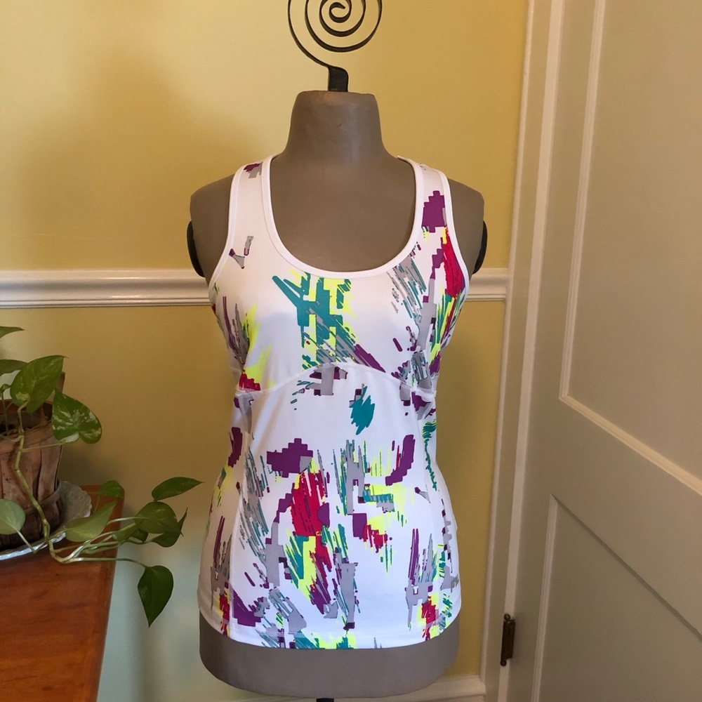 Fila Women's Athletic Workout Top Multicolored Abstract Print Racerback Size M